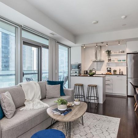 Condo Downtown, Cn Tower, Financial District Toronto Exterior foto