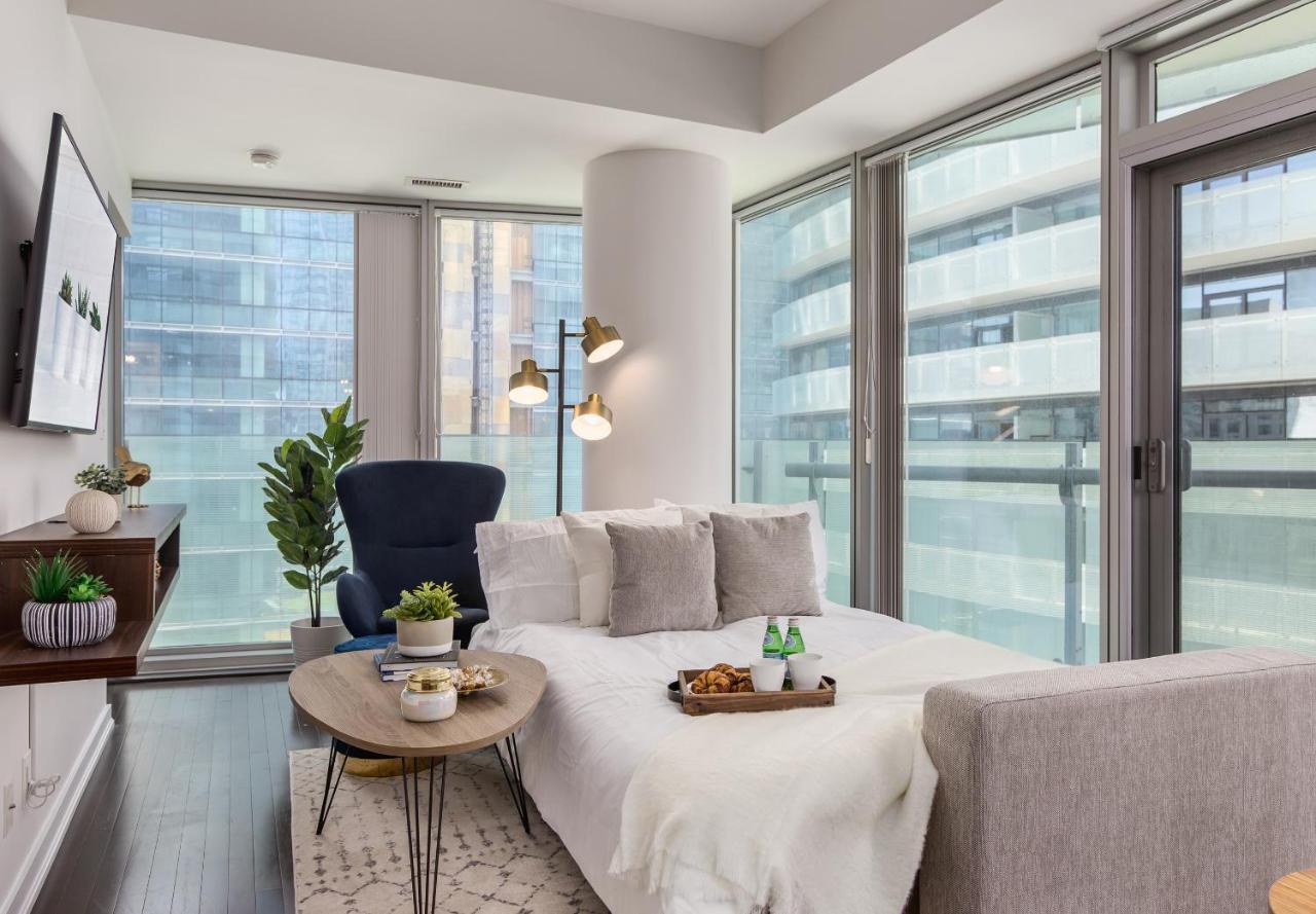 Condo Downtown, Cn Tower, Financial District Toronto Exterior foto