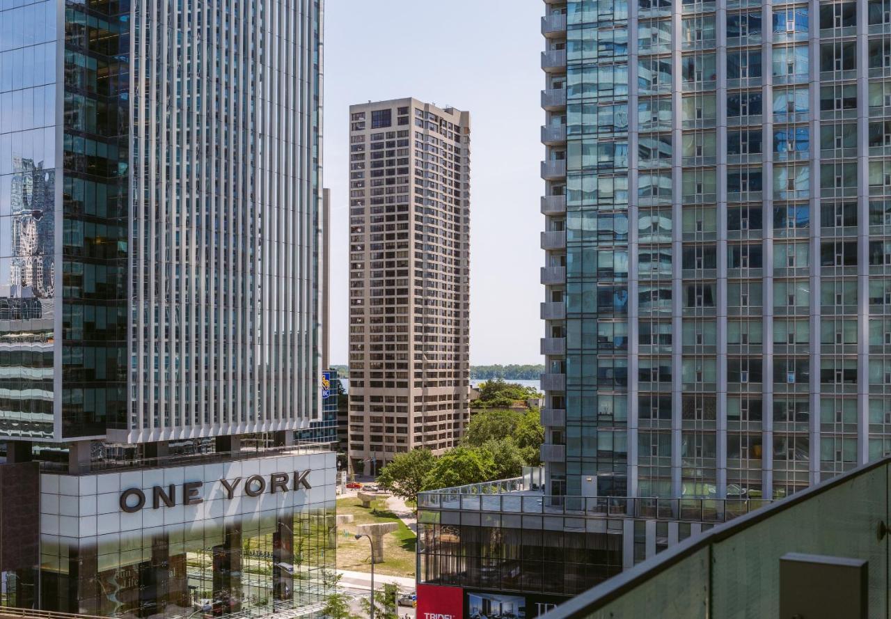 Condo Downtown, Cn Tower, Financial District Toronto Exterior foto