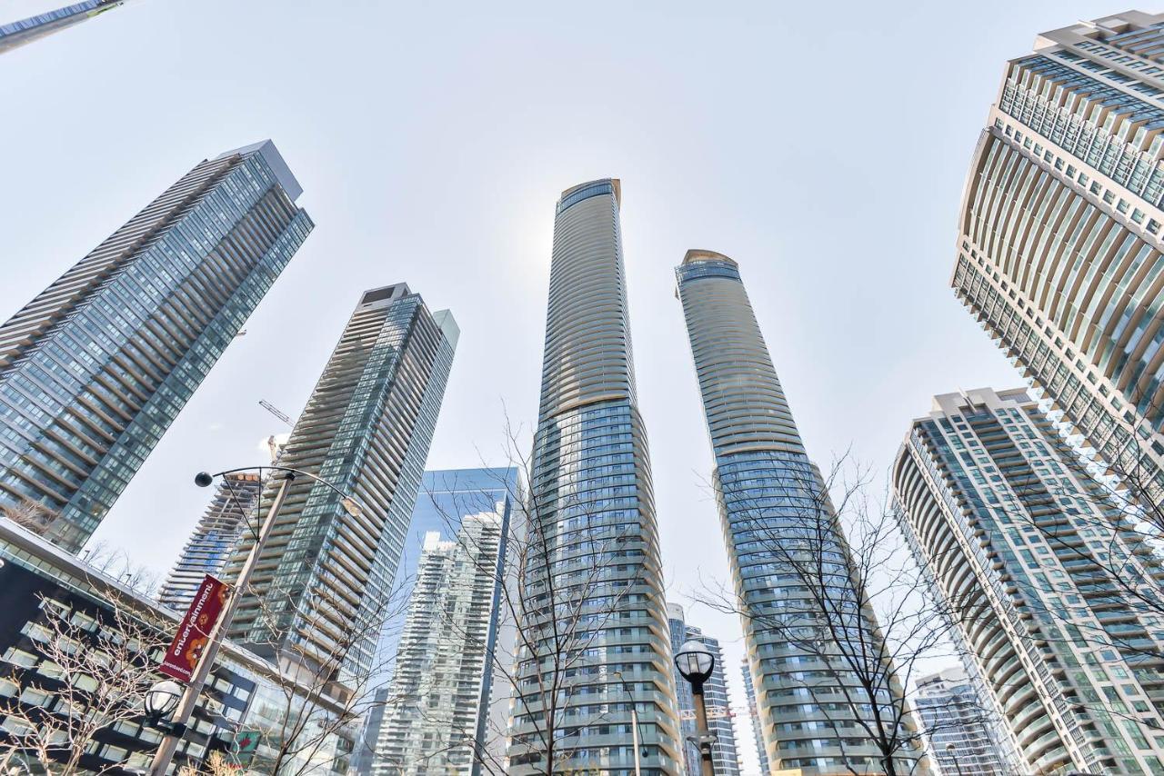Condo Downtown, Cn Tower, Financial District Toronto Exterior foto