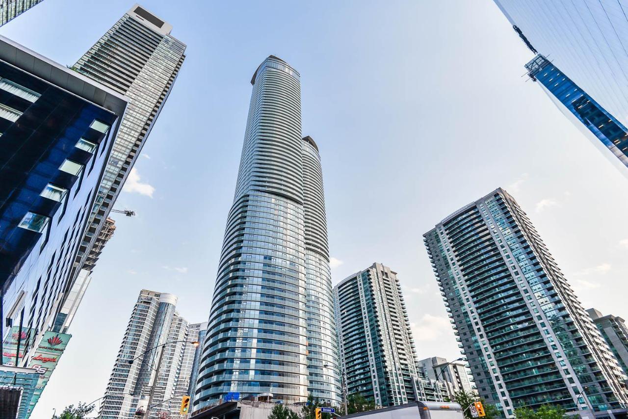 Condo Downtown, Cn Tower, Financial District Toronto Exterior foto